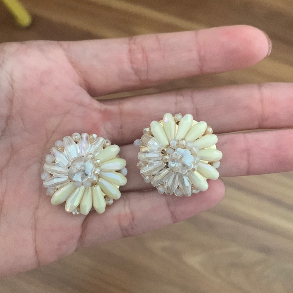 Beautiful flower earrings